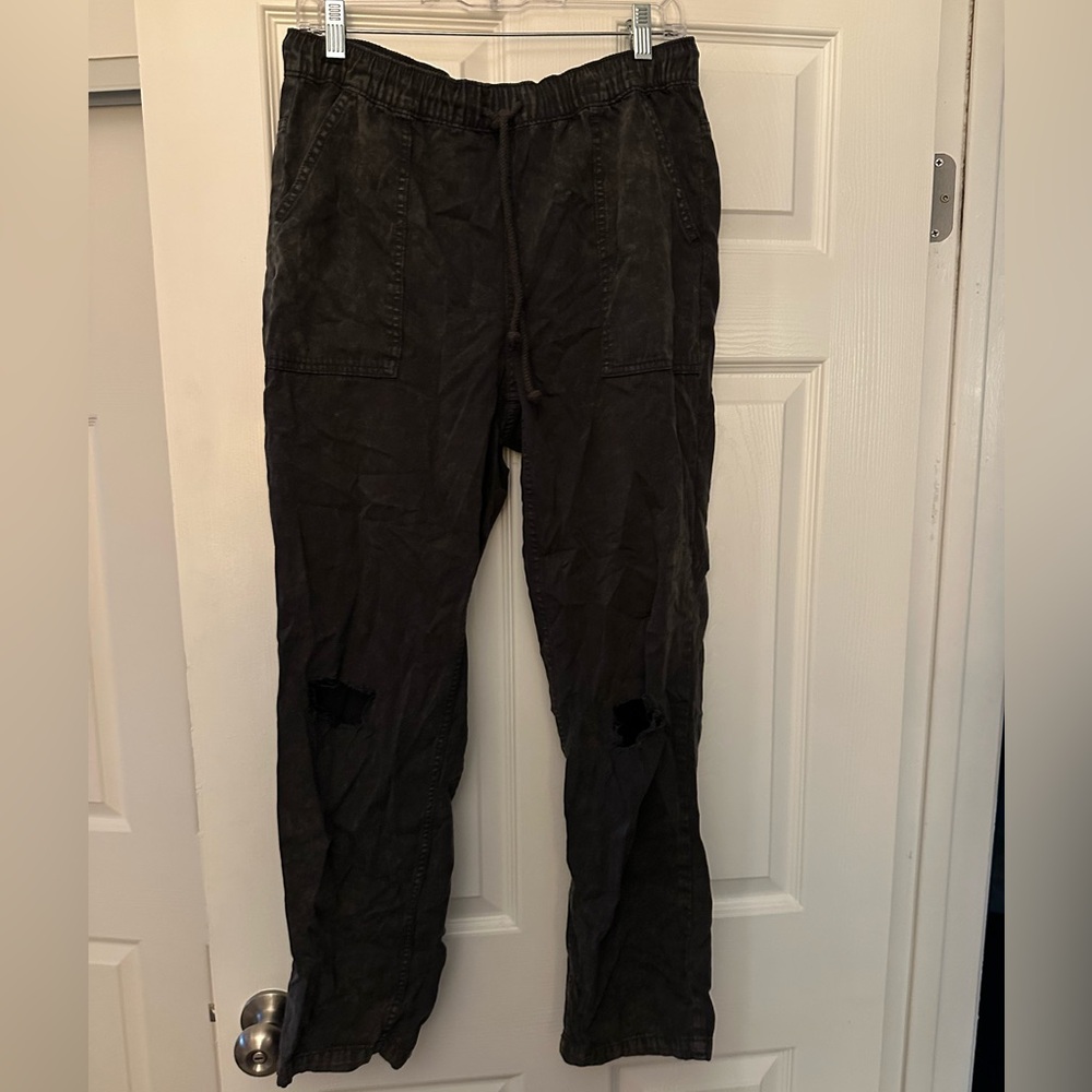 Aerie Gray Distressed Cargo Pants Cotton Loungewear Size M